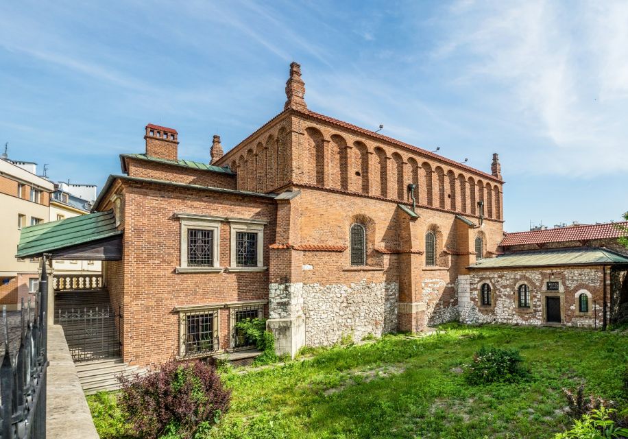 Krakow: Kazimierz Jewish Quarter Guided Walking Tour - Participant Information and Meeting Point