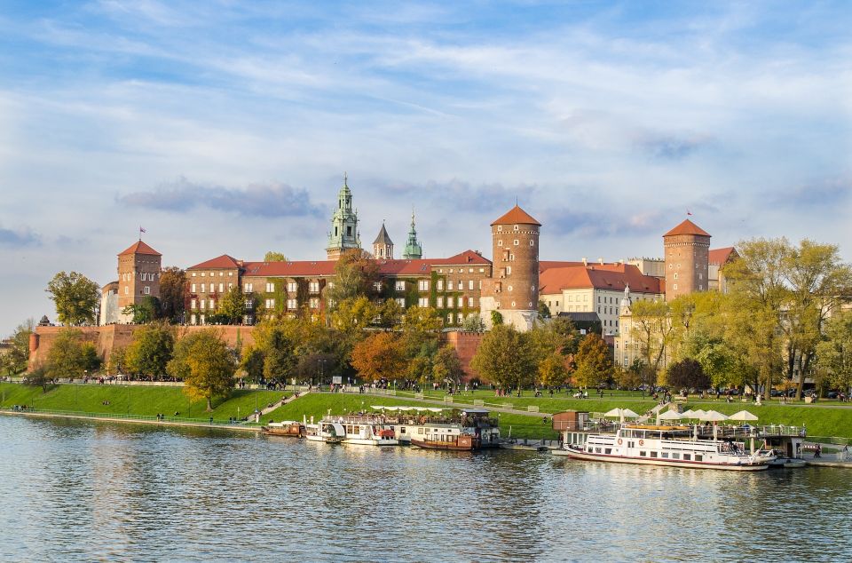 Krakow Old Town & Kazimierz Highlights Tour by Electric Car - Experience Highlights and Flexible Options