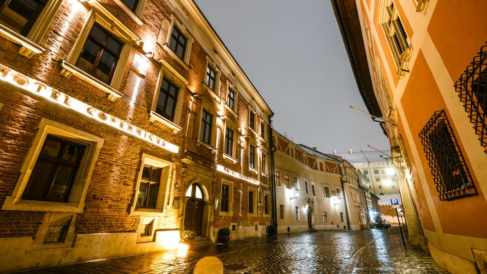 Krakow: Old Town Walking Tour - Tour Experience Highlights