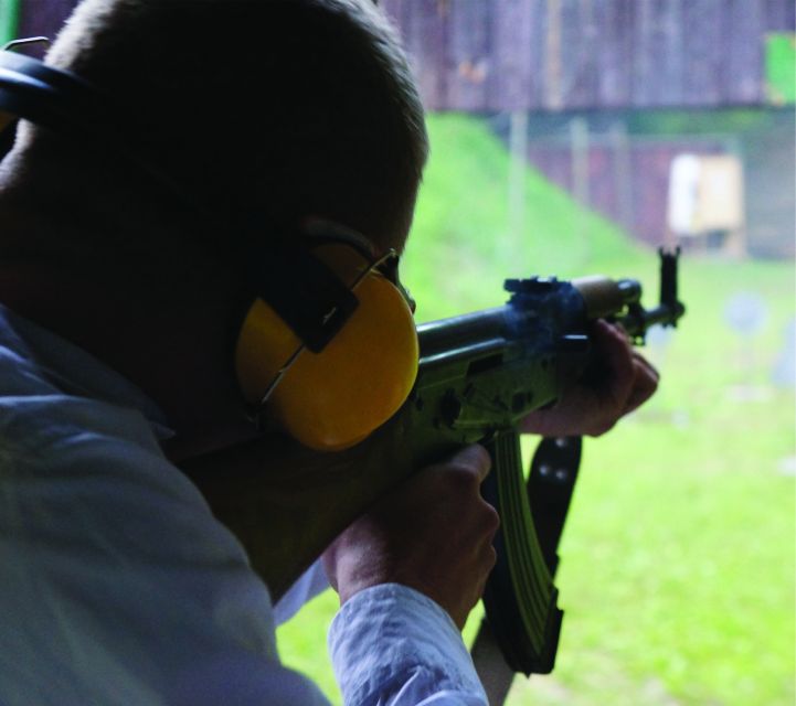 Kraków: Shooting Range Experience - Experience Details