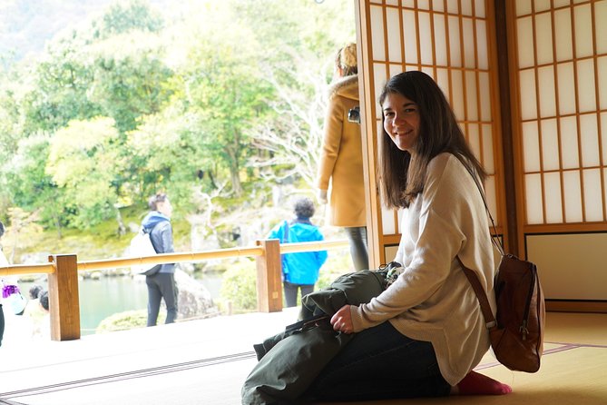 Kyoto Arashiyama Bamboo Forest & Garden Half-Day Walking Tour - Meeting Point & Tour Guide