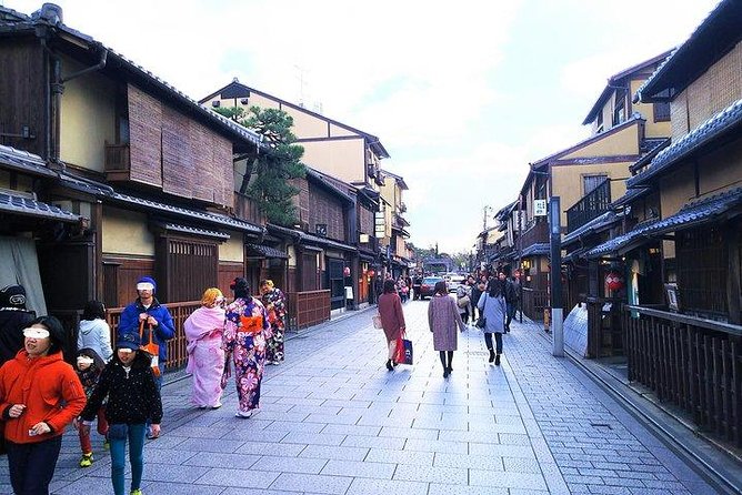 Kyoto Samurai and Geisha Town Private Tour - Itinerary Details