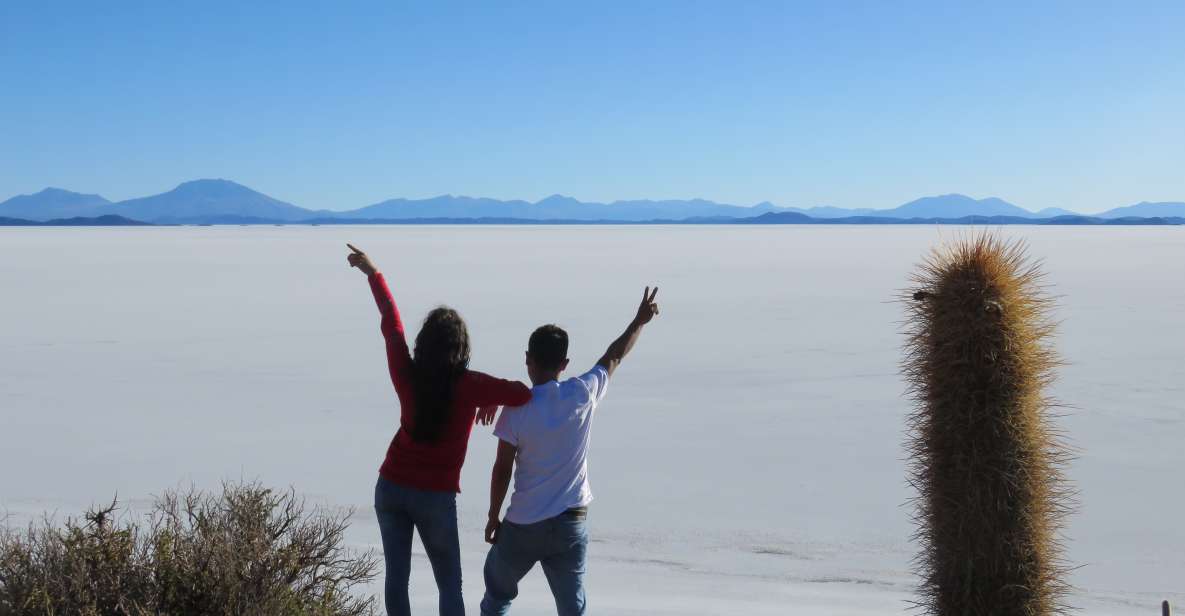 La Paz: 5-Day Uyuni Salt Flats by Bus With Private Hotels. - Experience Highlights