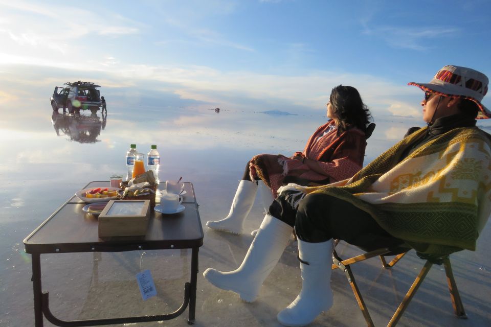 La Paz: Uyuni Salt Flats & Lagoon 5-Day Private Trip & Meals - Experience Highlights