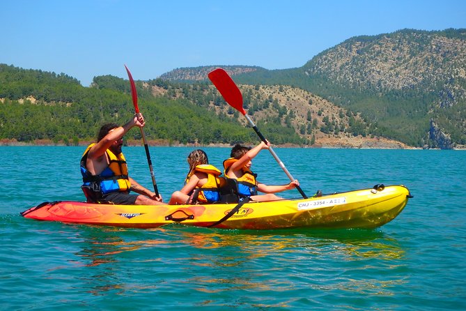 Lake Arenos Reservoir Kayaking Excursion (Mar ) - Meeting and Pickup Information