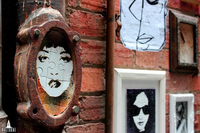 Laneways of Melbourne - Tastings and Cultural Exploration
