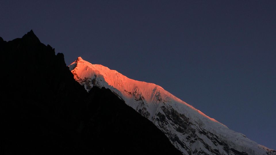 Langtang Gosainkunda Lake Trek: 10 Days Guided Langtang Trek - Experience Highlights in Langtang