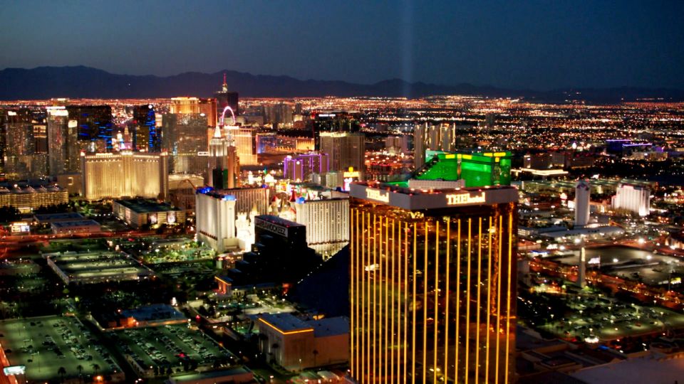 Las Vegas: Night Helicopter Flight Over Las Vegas Strip - Experience Highlights
