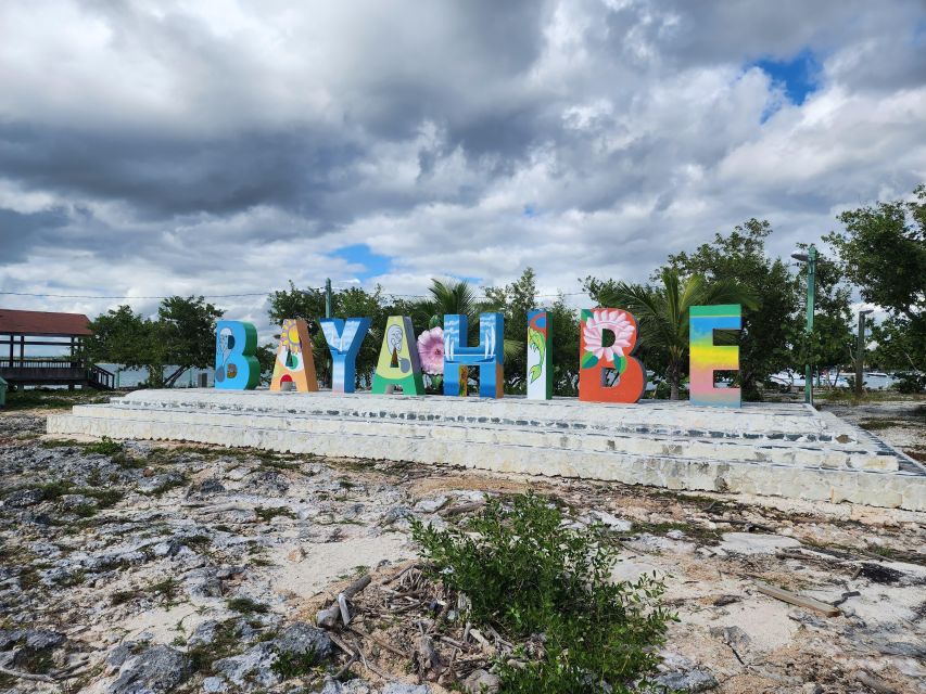 Learn About the History of Bayahibe and Take a Dip in 7 Springs - Exploring Local Architecture and Beaches