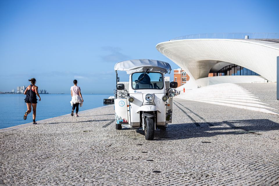 Lisbon: 4-Hour Private Guided Tuk-Tuk Tour - Highlights of the Tour