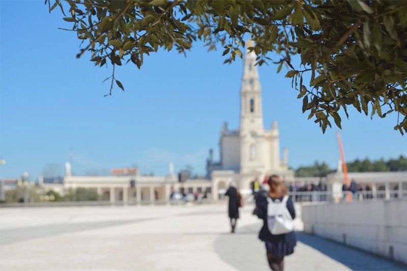 Lisbon Fatima Sanctuary Private Half Day Tour - Skip-the-Line Benefits and Guide