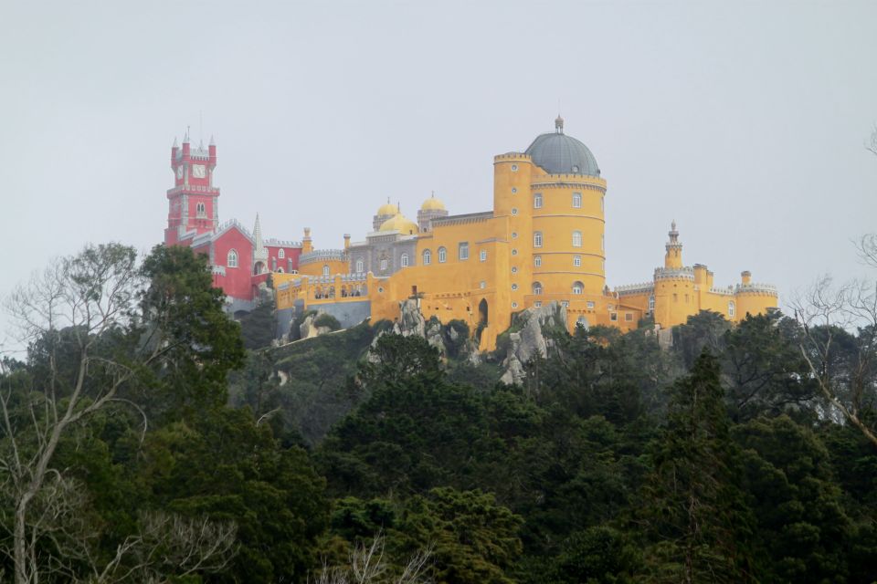 Lisbon: Full-Day Sintra and Cascais Tour - Experience Highlights