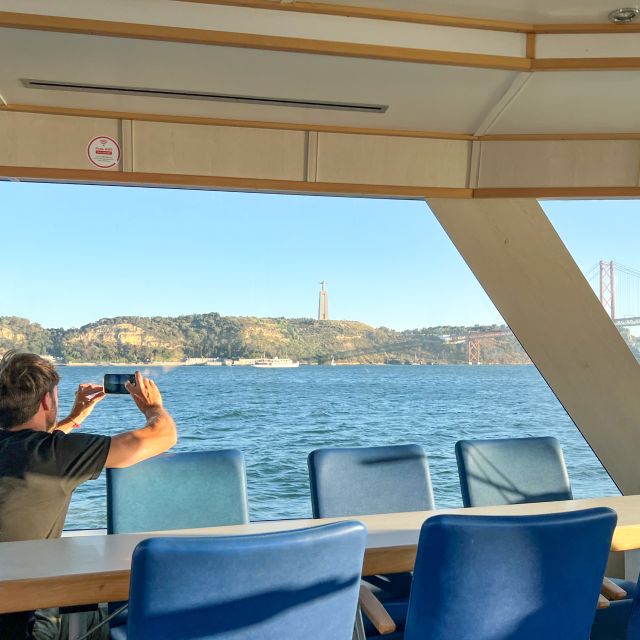 Lisbon: Tagus River Cruise - Experience Highlights