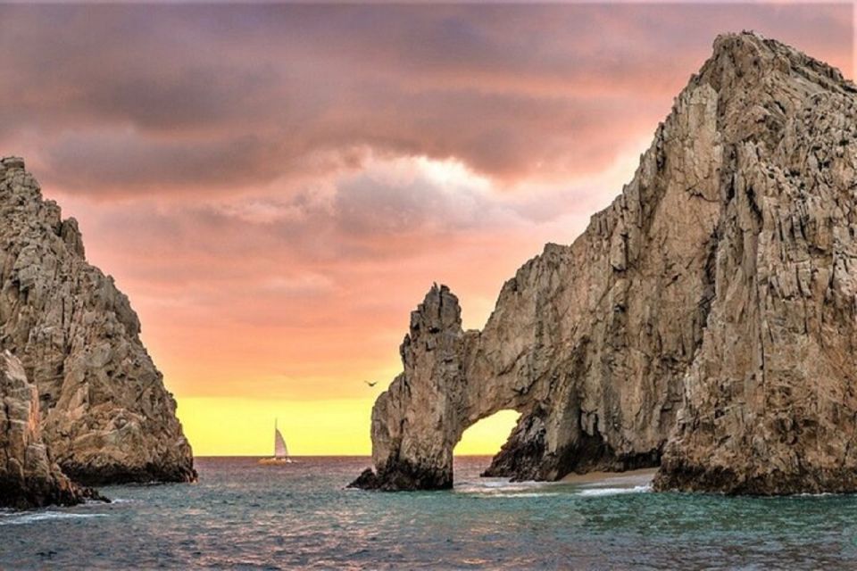 Los Cabos: Sunset Cruise With Open Bar and Snacks - Experience Highlights