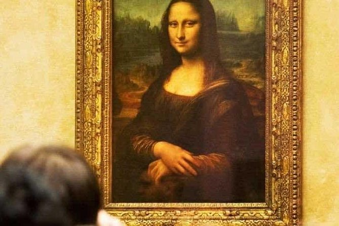 LOUVRE PRIVATE TOUR : Skip the Line & Local Expert Guide - Entry Fees Included - Inclusions and Exclusions