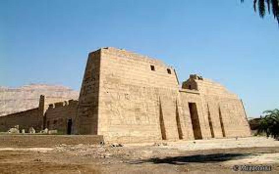 Luxor: Medinat Habu & Valley of the Queens Private Day Tour - Booking Information