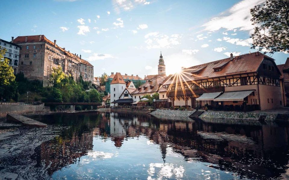 Luxury Transfer From Prague to ČEsky Krumlov - Booking Flexibility