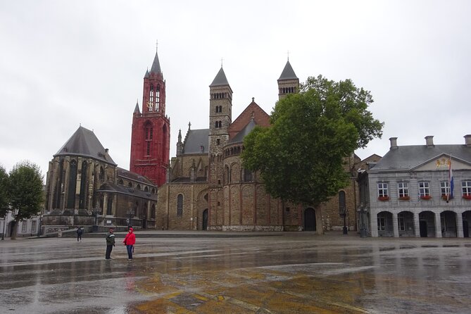 Maastricht Self-Guided Walking Tour & Scavenger Hunt - Meeting And Pickup Details