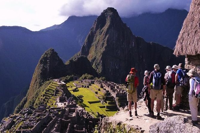 Machu Picchu Guided Tour From Aguas Calientes - Tour Guide Expertise