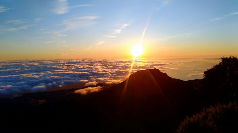 Madeira: Pico Ruivo Guided Sunrise Hike With Hotel Pickup - Activity Highlights