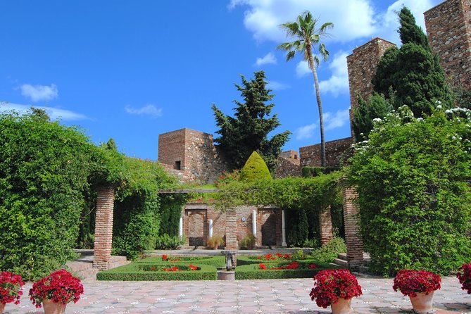 Malaga Monuments Private Walking Tour - Meeting Point