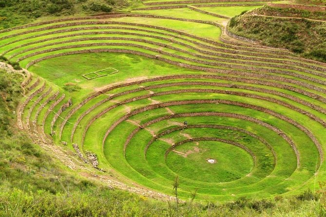Maras, Moray and Chinchero Private Day Trip From Cusco - Tour Guides