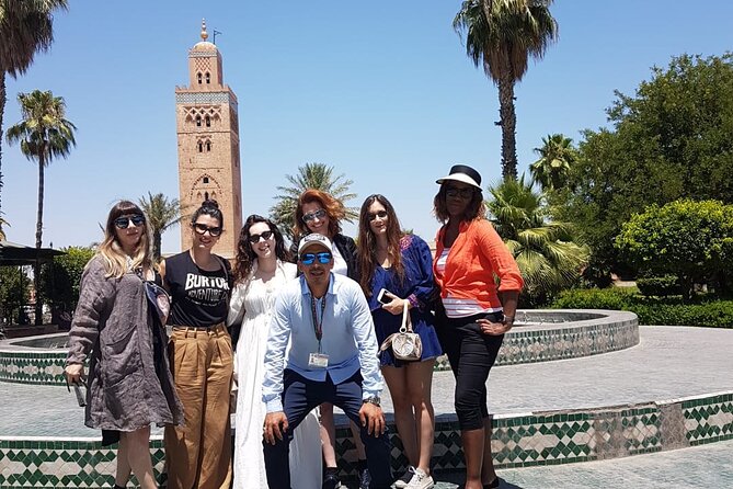 Marrakech Cultural & Shopping Tour: Old City & Souks - Booking Options and Features