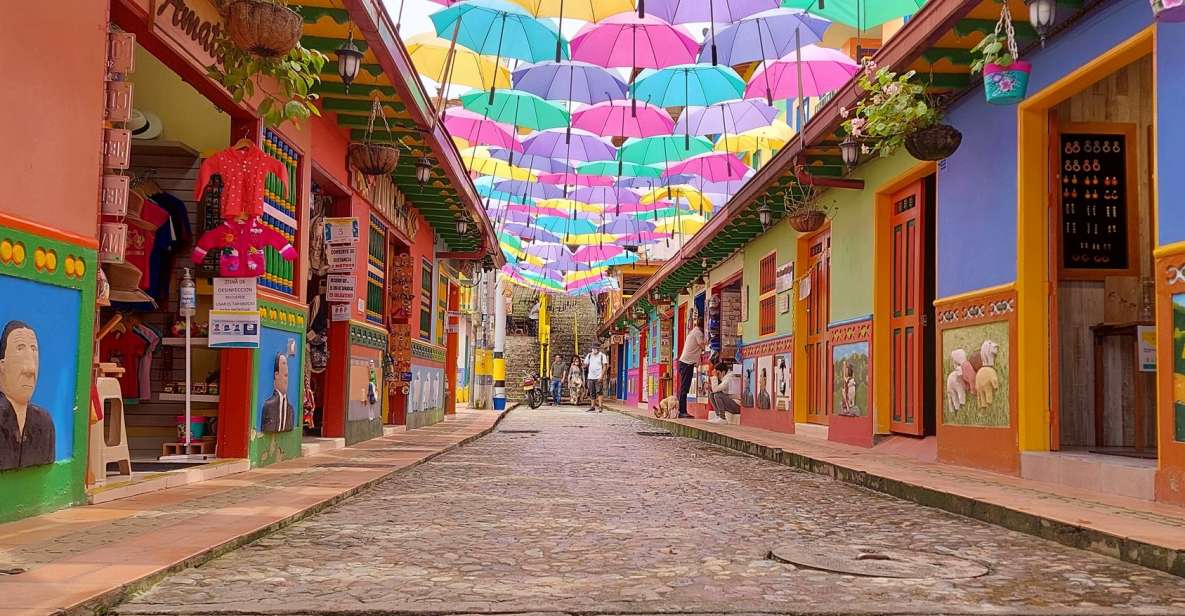 Medellín: Private Guatapé Tour W/ Breakfast, Lunch & Cruise - Tour Experience
