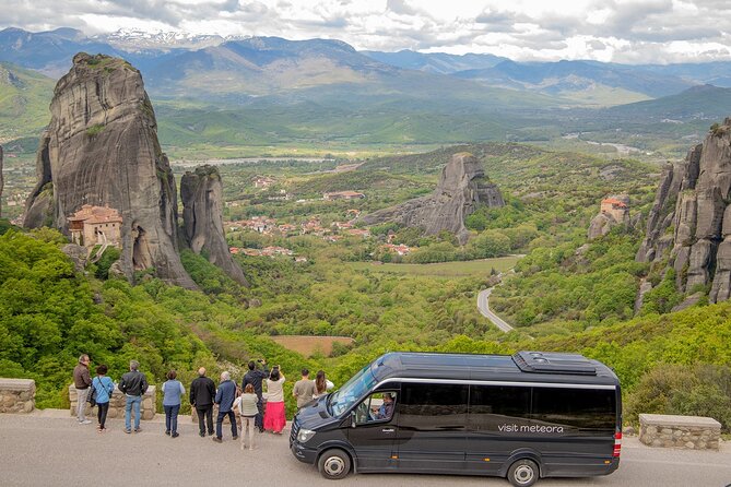 Meteora Monasteries Half-Day Small Group Tour With Transport - Visitor Reviews and Recommendations