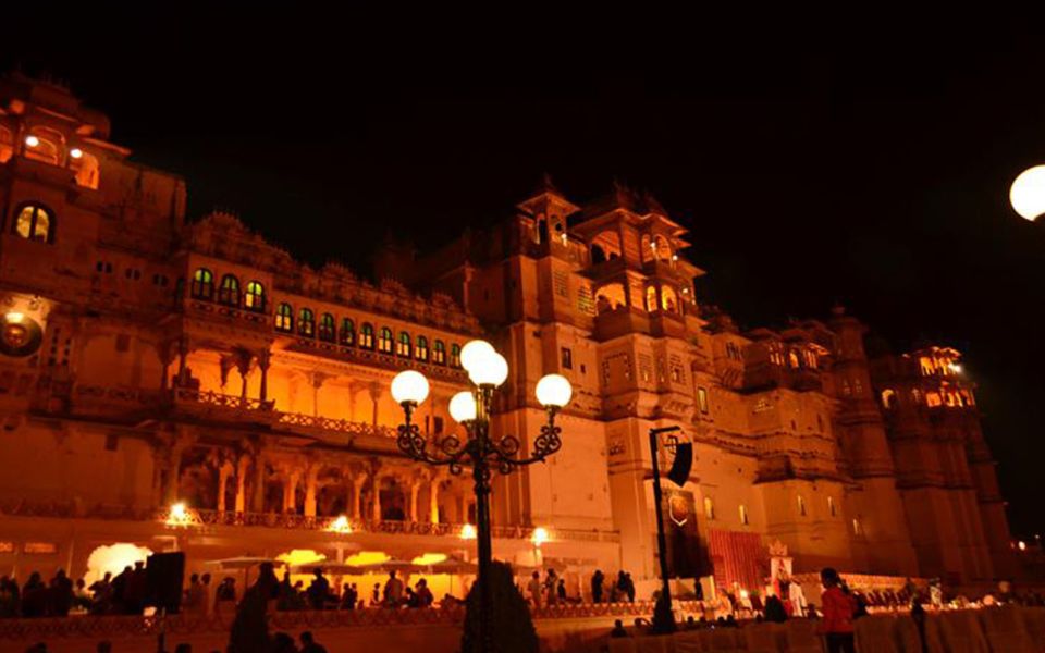 Mewar Evening Light & Sound Show With Dinner - Experience Highlights