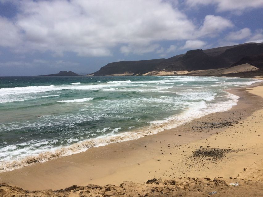 Mindelo: Long Beach Coastal Trek - Experience Description