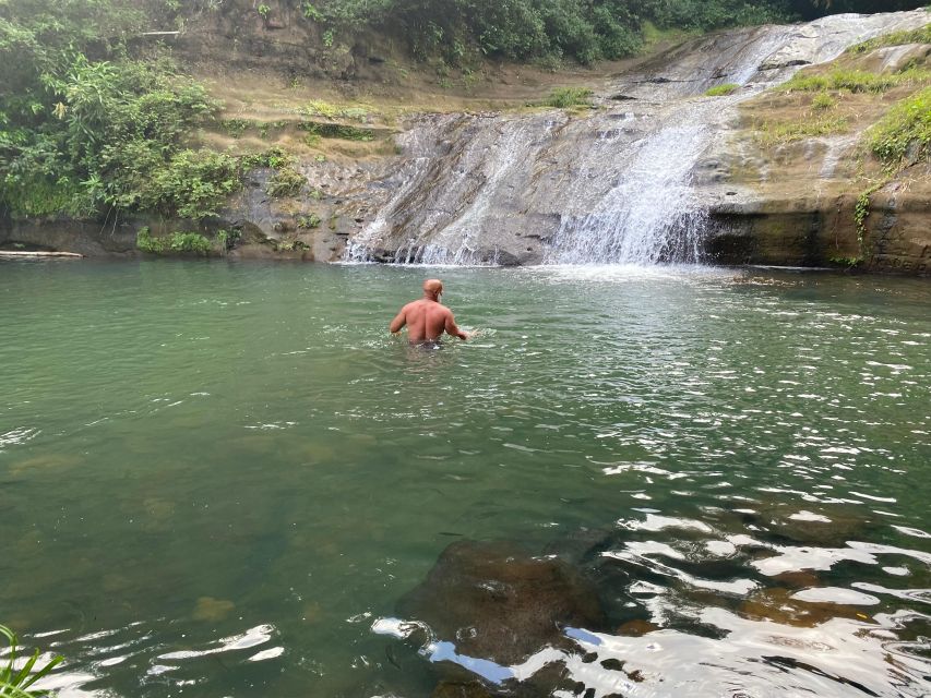 Mini Waterfall Hike - Waterfall Height and Surroundings