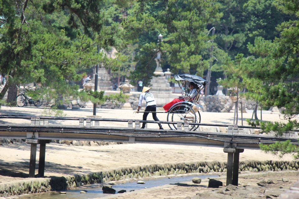 Miyajima: Private Rickshaw Tour to Itsukushima Shrine - Tour Experience