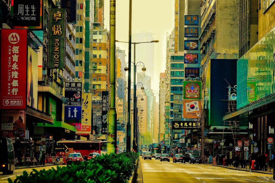 Mong Kok (Kowloon) Street Markets Private Walking Tour - Experience Highlights