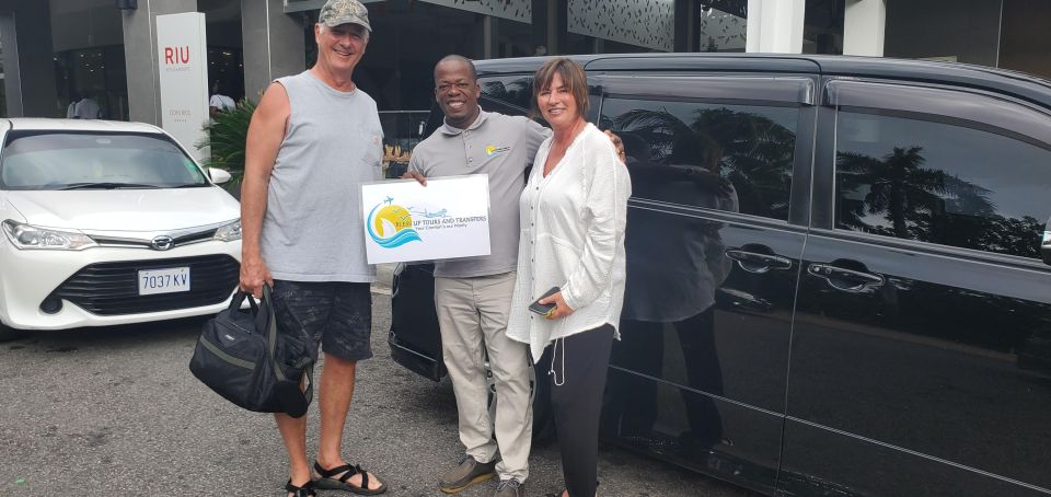 Montego Bay: Airport Transfer to Runaway Bay & Ocho Rios - Booking Information