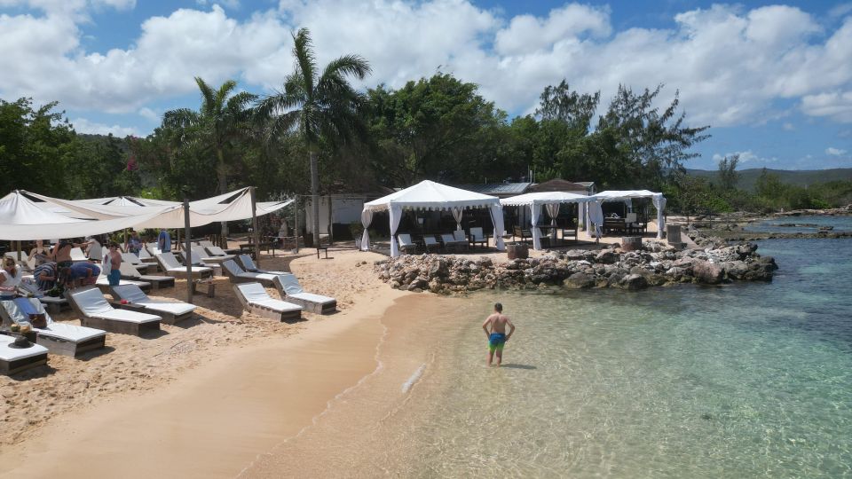 Montego Bay: Bamboo Beach Club With Lunch and Cocktails - Duration and Language