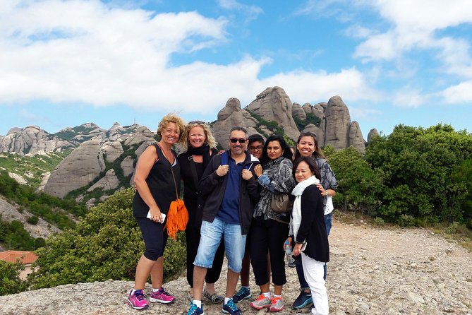 Montserrat Half Day With Cable Car and Easy Hike From Barcelona - Cable Car Experience at Montserrat