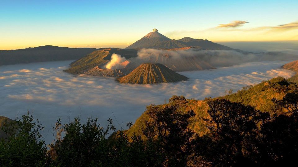 Mount Bromo and Ijen Crater Tour From Surabaya/ Malang - Sunrise Spectacle at Mount Bromo