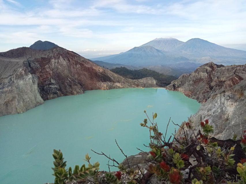 Mount Ijen Volcanic Crater Overnight Trip From Bali - Experience Highlights