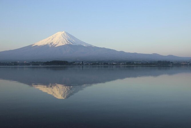 Mt. Fuji Five Lakes Area Private Tour With Licensed Guide(Kawaguchiko Area Dep) - Meeting and Pickup