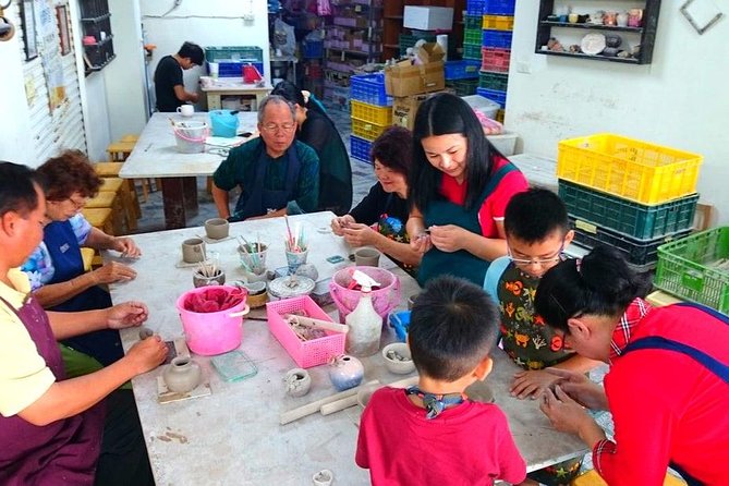 N111 New Three Gorges Old Street Yingge Ceramics Hand Dirty DIY Day Tour (10h) - Itinerary Highlights