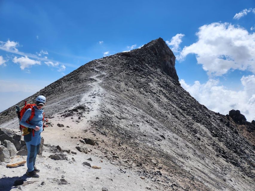 Nevado De Toluca Tour: Hike & Colonial City - Tour Description