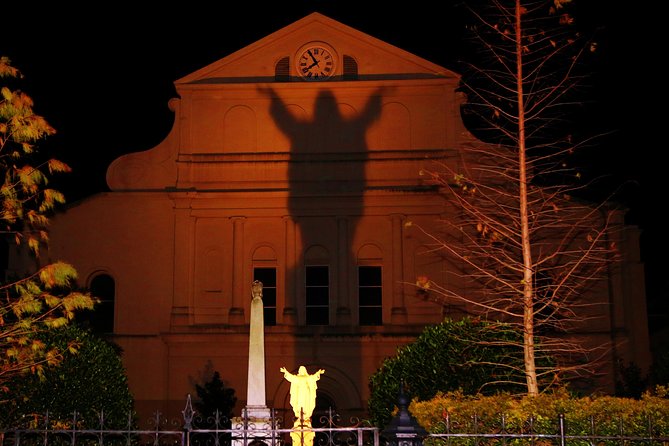 New Orleans Dead of Night Ghosts and Cemetery Bus Tour - Traveler Resources