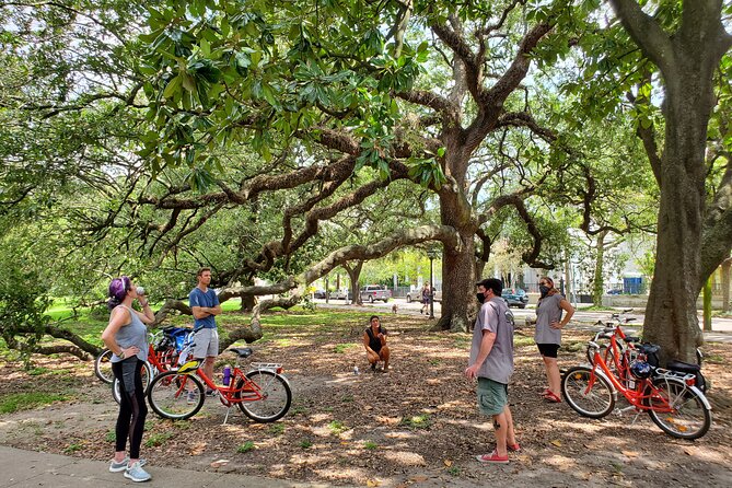 New Orleans Garden District and Cemetery Bike Tour - Meeting Information