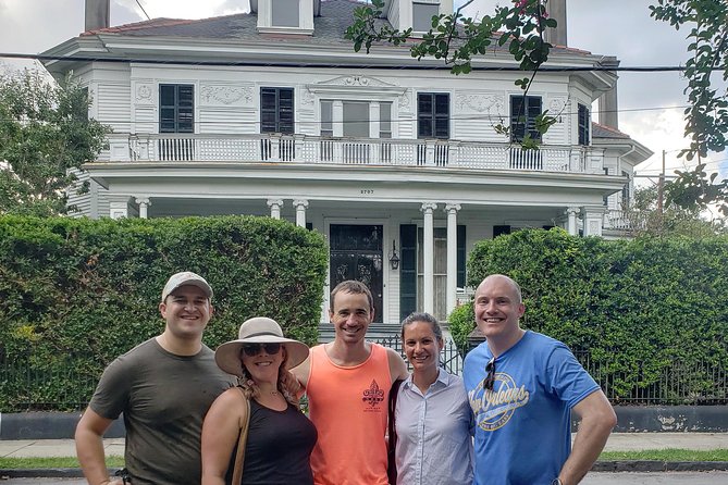 New Orleans Garden District Walking Tour Including Lafayette Cemetery No. 1 - Tour Logistics