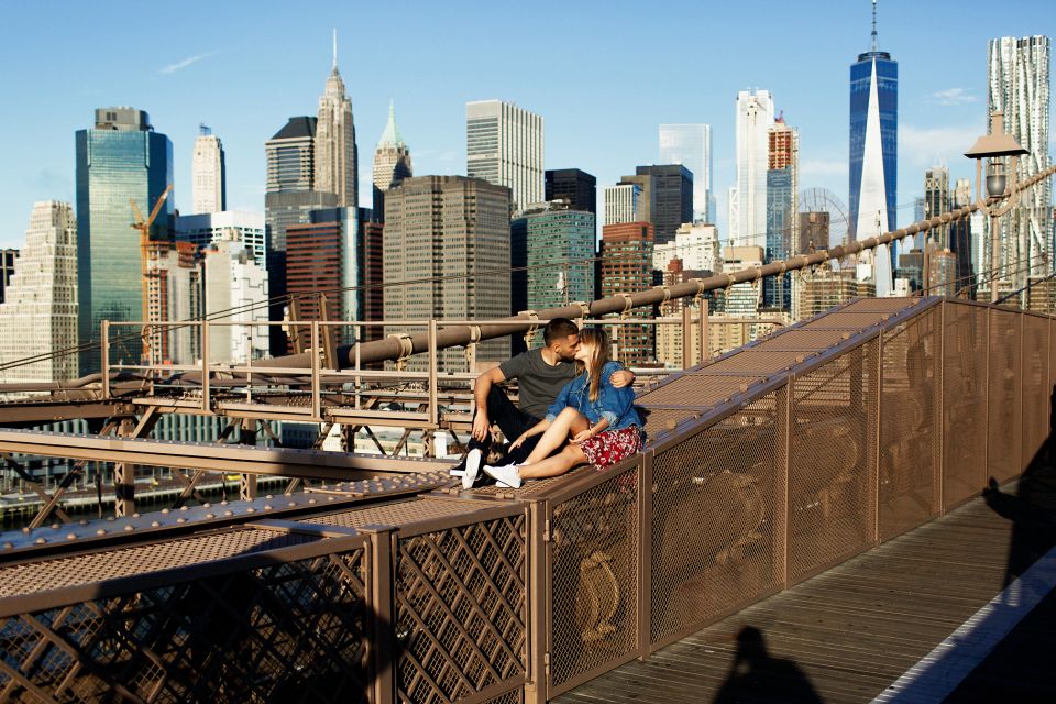 New York: Professional Photoshoot at Brooklyn Bridge - Booking Information