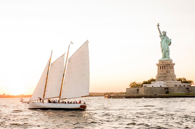 New York Sunset Schooner Cruise on the Hudson River - Spectacular Views and Landmarks