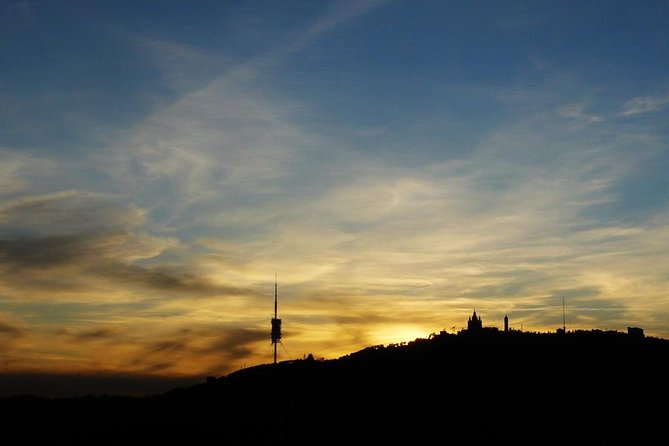 Night Tour of Barcelona by Sidecar Motorcycle - Safety and Equipment