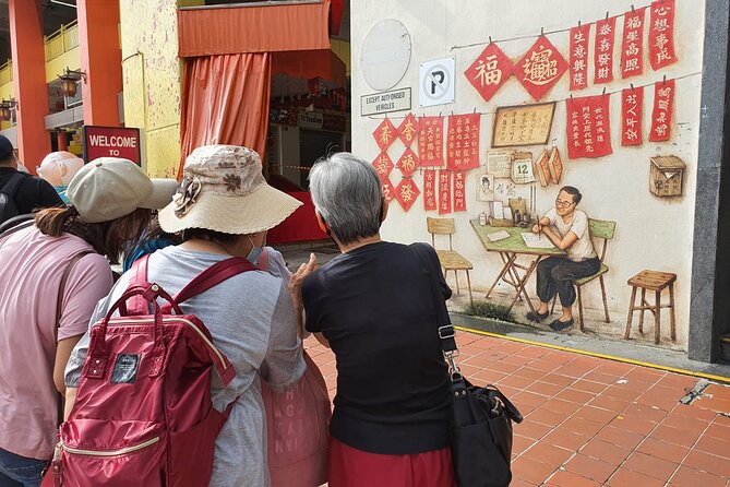 Nostalgic Chinatown of Singapore - Cultural Immersion in Local Traditions