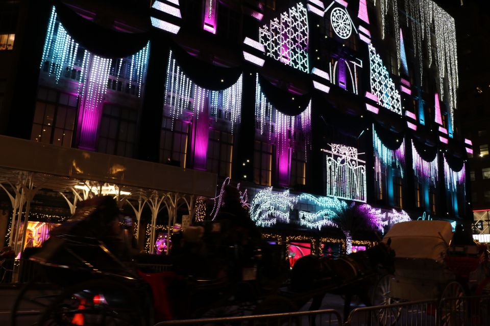 NYC: Magical Christmas Lights Carriage Ride (Up to 4 Adults) - Highlights